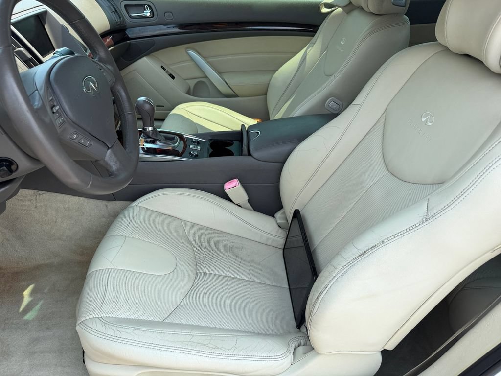 Used 2011 INFINITI G37 Convertible w/ Premium Pkg RWD image 11