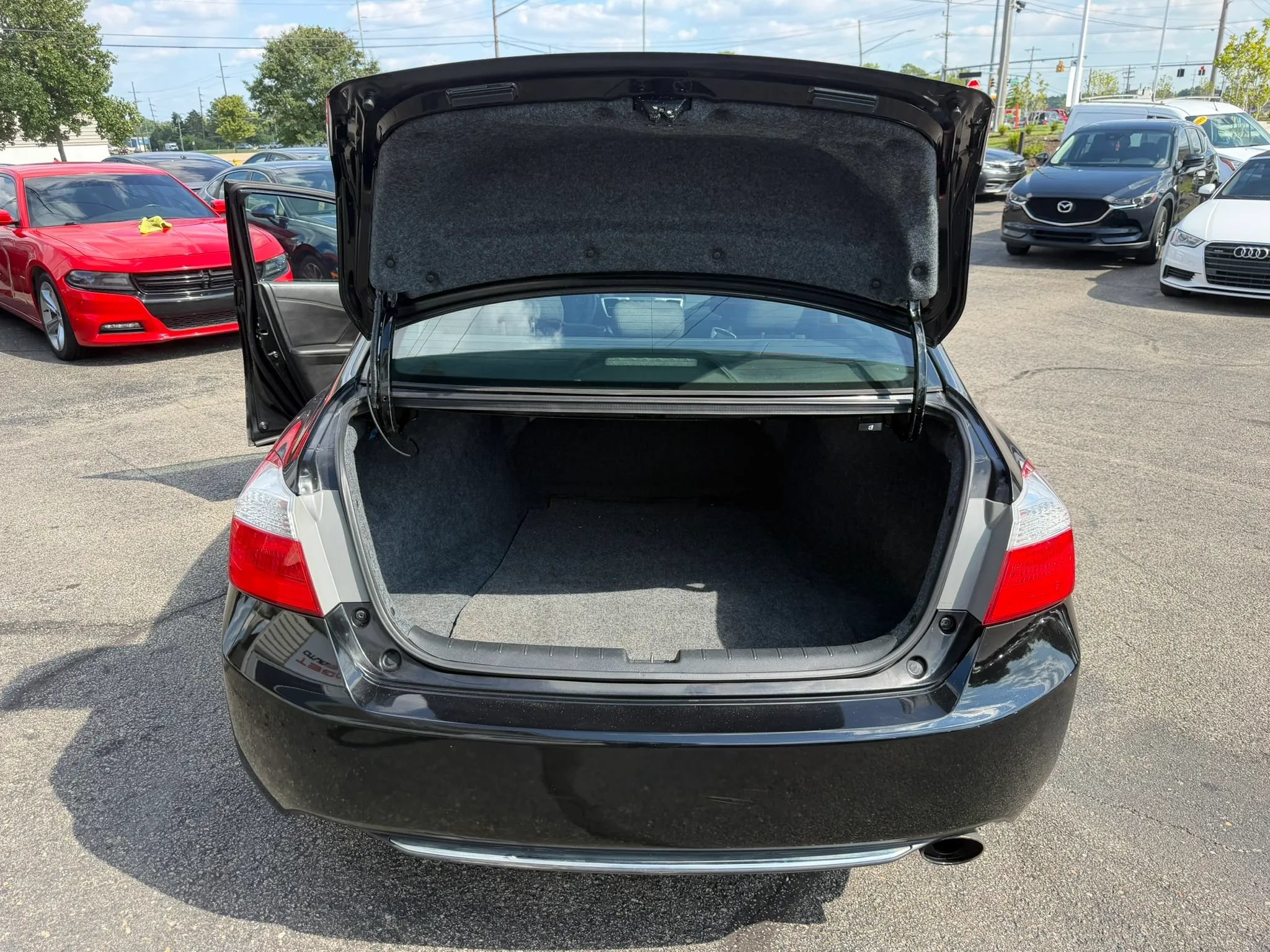 Used 2015 Honda Accord EX image 31