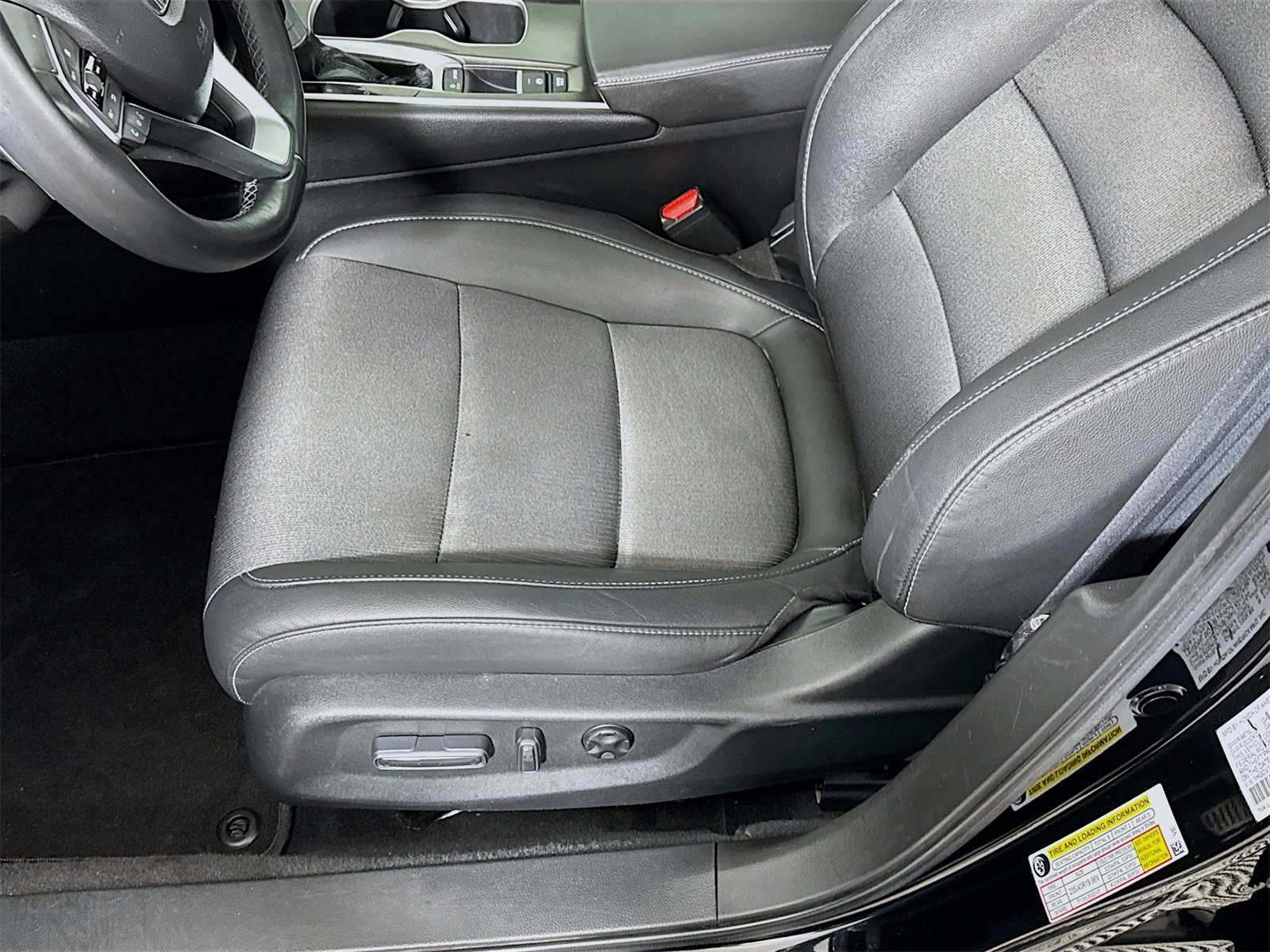 Used 2020 Honda Accord Sport image 16