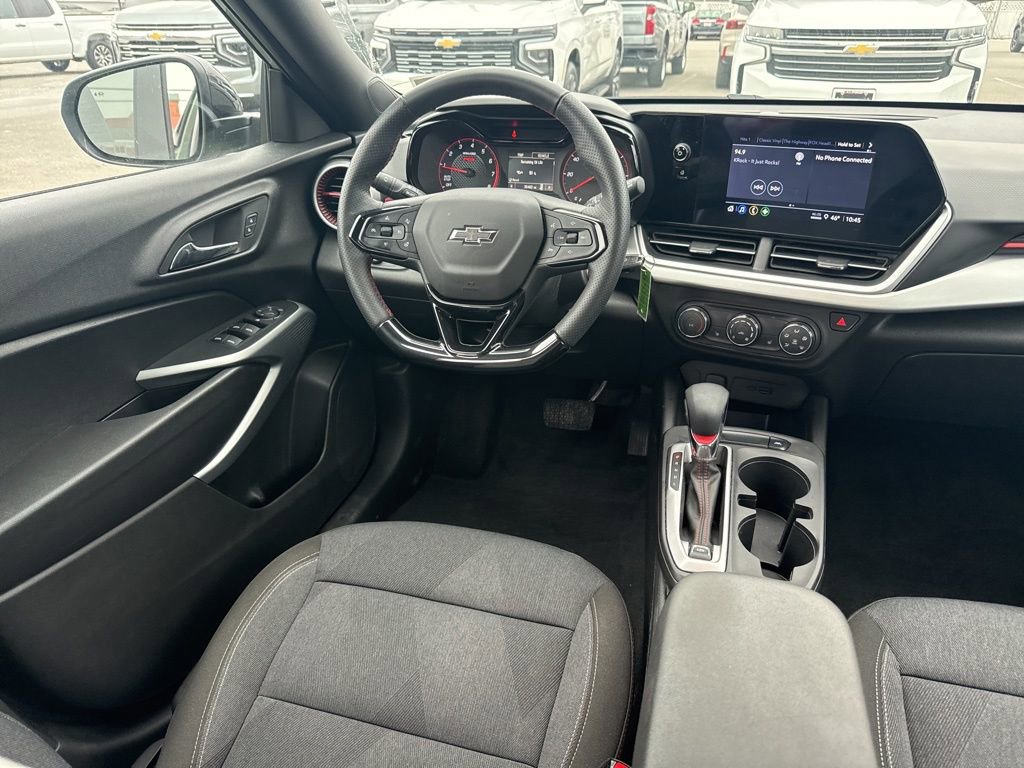 Used 2024 Chevrolet Trax RS w/ Driver Confidence Package image 9