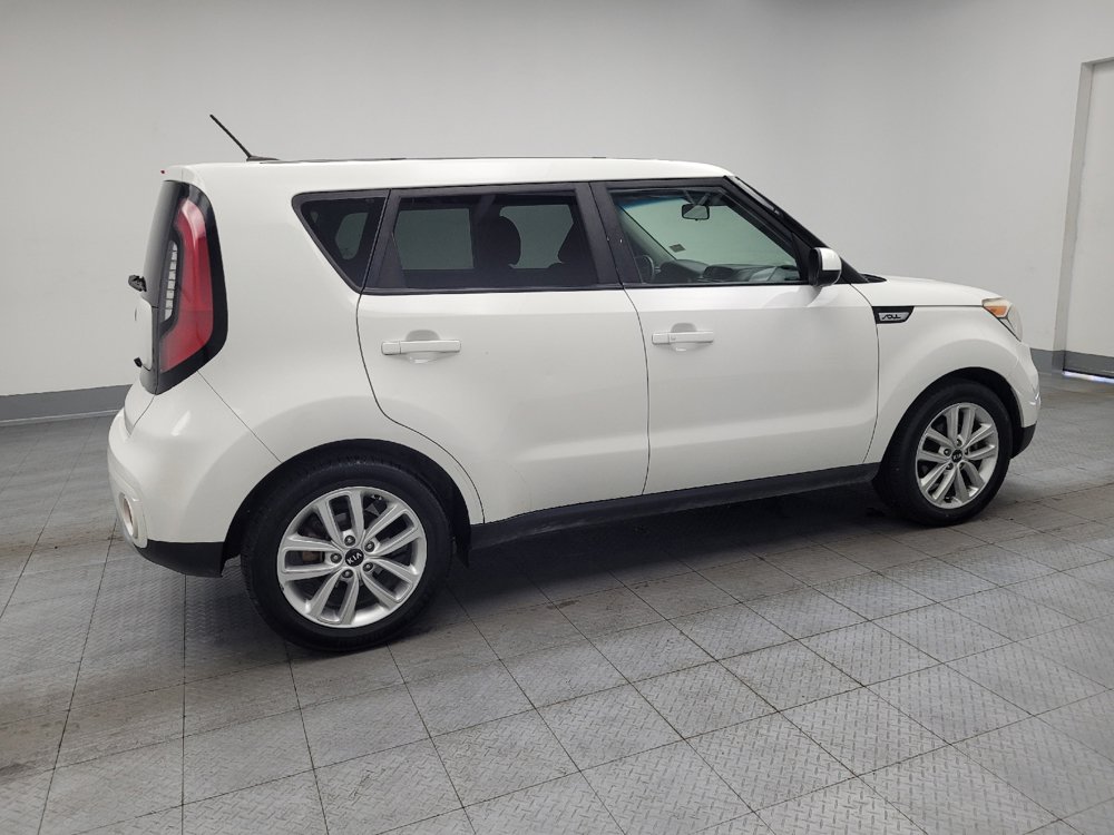 Used 2018 Kia Soul + w/ Audio Package FWD image 10