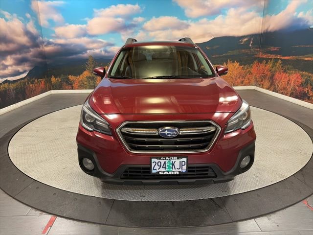 Used 2018 Subaru Outback 2.5i Limited image 3