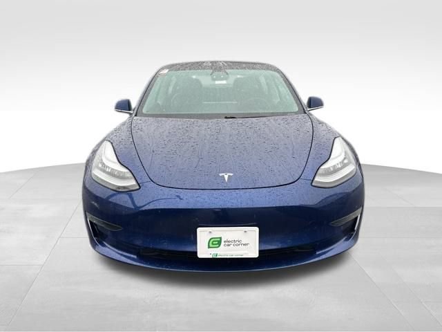 Used 2020 Tesla Model 3 Performance image 2