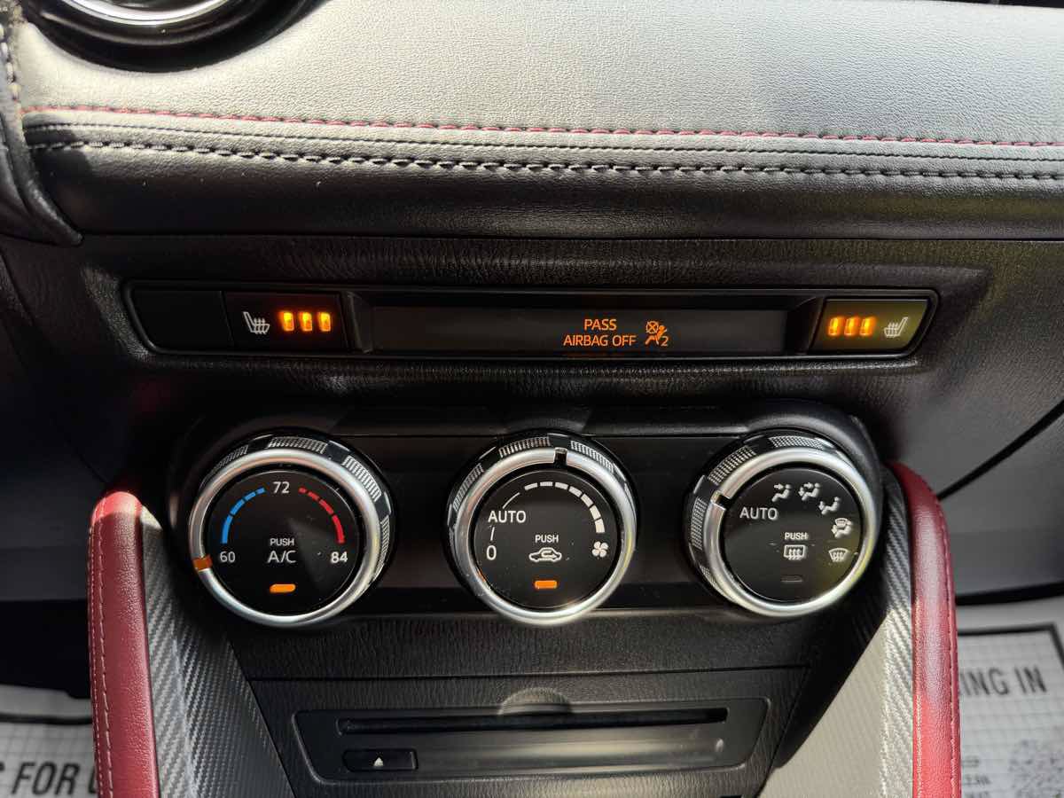 Used 2016 MAZDA CX-3 Grand Touring AWD/4WD image 17