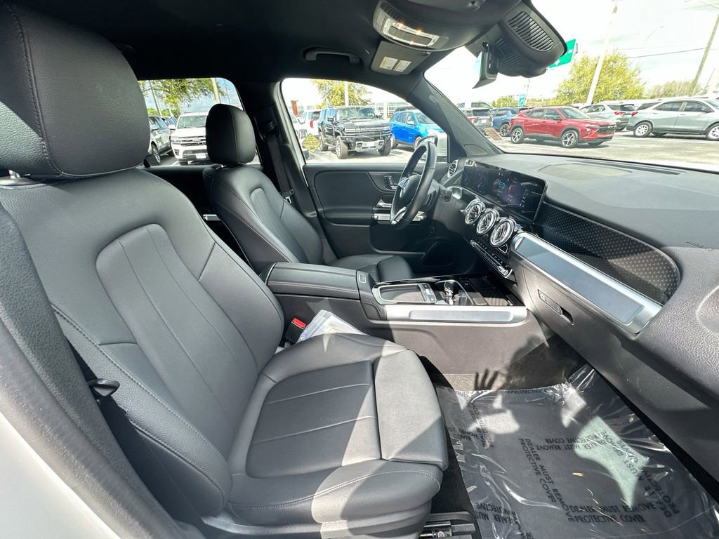 Used 2024 Mercedes-Benz EQB 250+ image 26