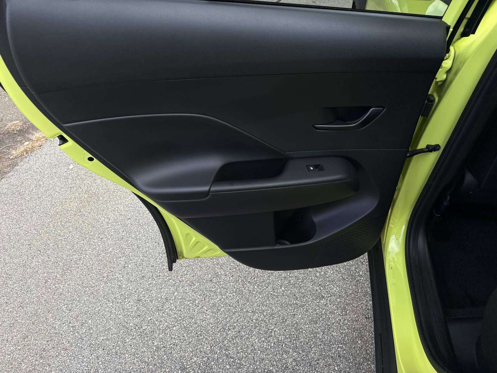 Used 2024 Hyundai Kona SEL image 11