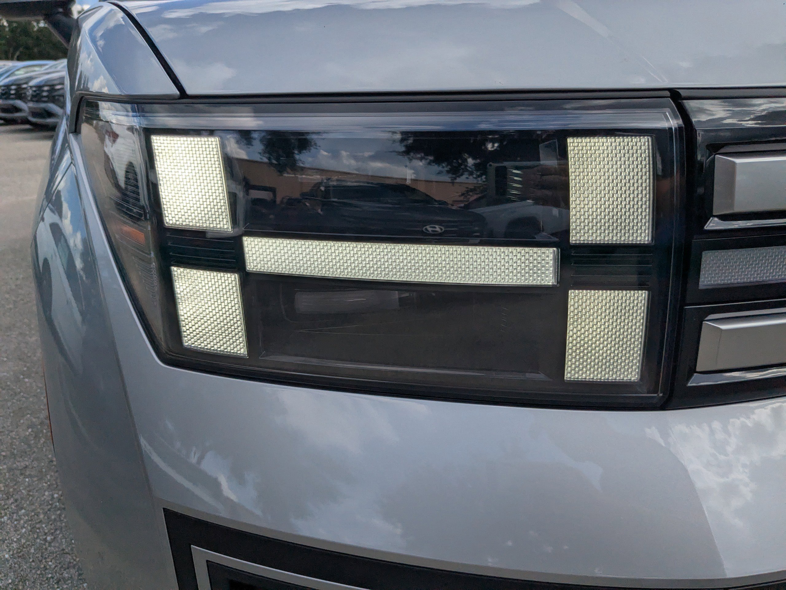 New 2026 Hyundai Santa Fe SE image 10