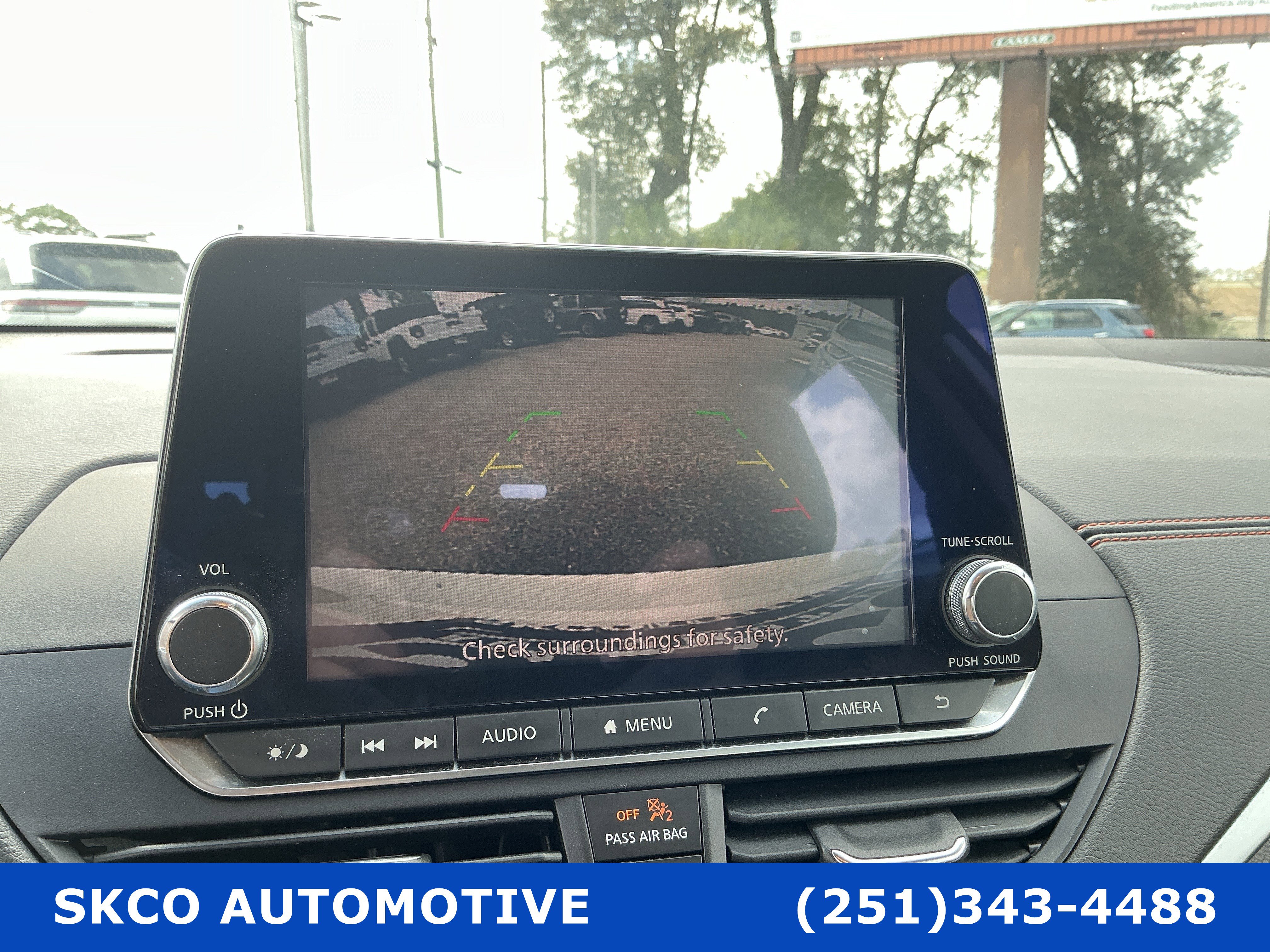 Used 2019 Nissan Altima 2.5 SR w/ SR Premium Package image 17