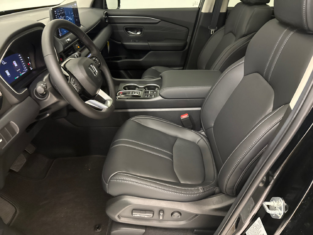 New 2026 Honda Pilot Touring image 19