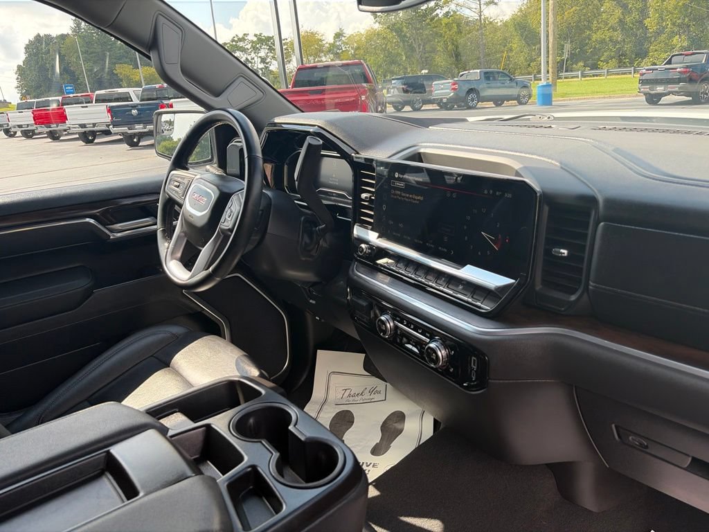 Used 2025 GMC Sierra 1500 SLT AWD/4WD image 43