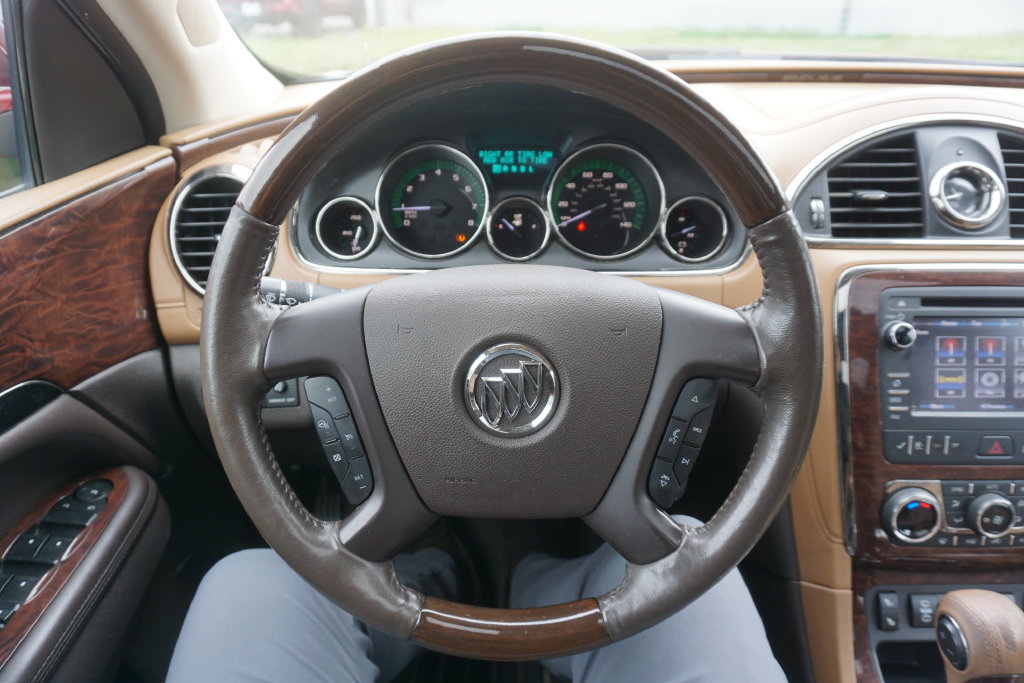 Used 2015 Buick Enclave Leather AWD/4WD image 3