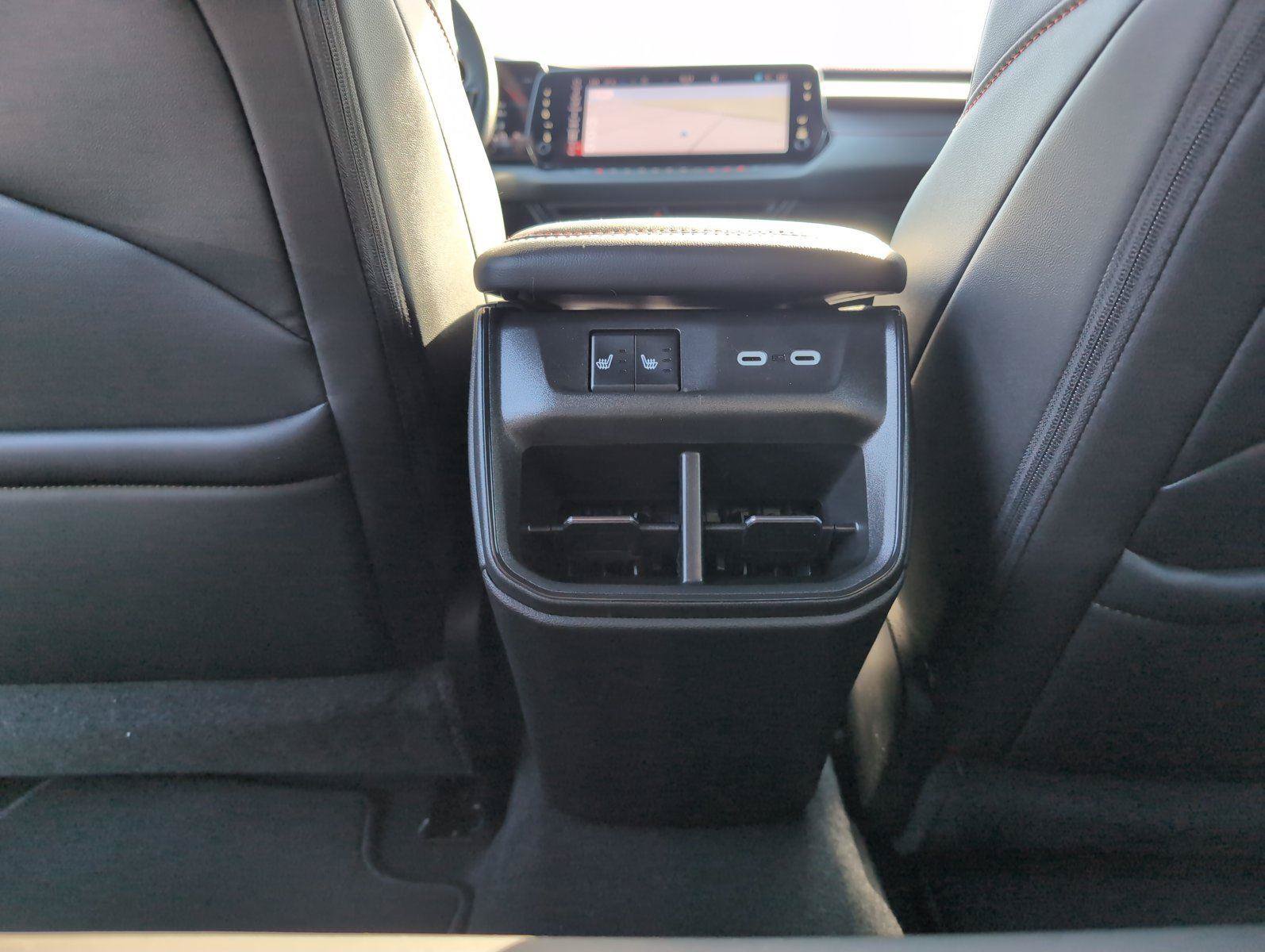New 2026 Dodge Charger R/T AWD/4WD image 37