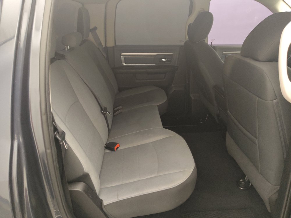 Used 2021 RAM 1500 Classic SLT RWD image 19