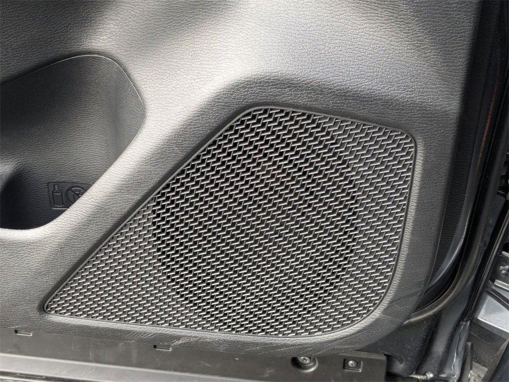 Used 2024 Mitsubishi Outlander SEL image 18