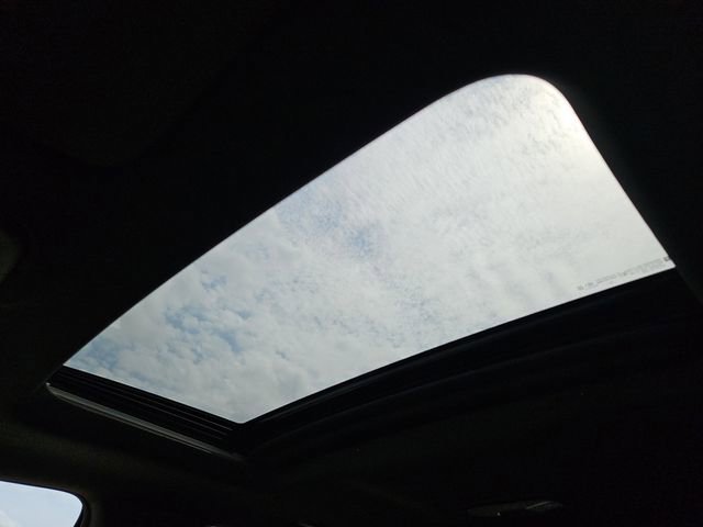 New 2026 GMC Canyon Denali image 15