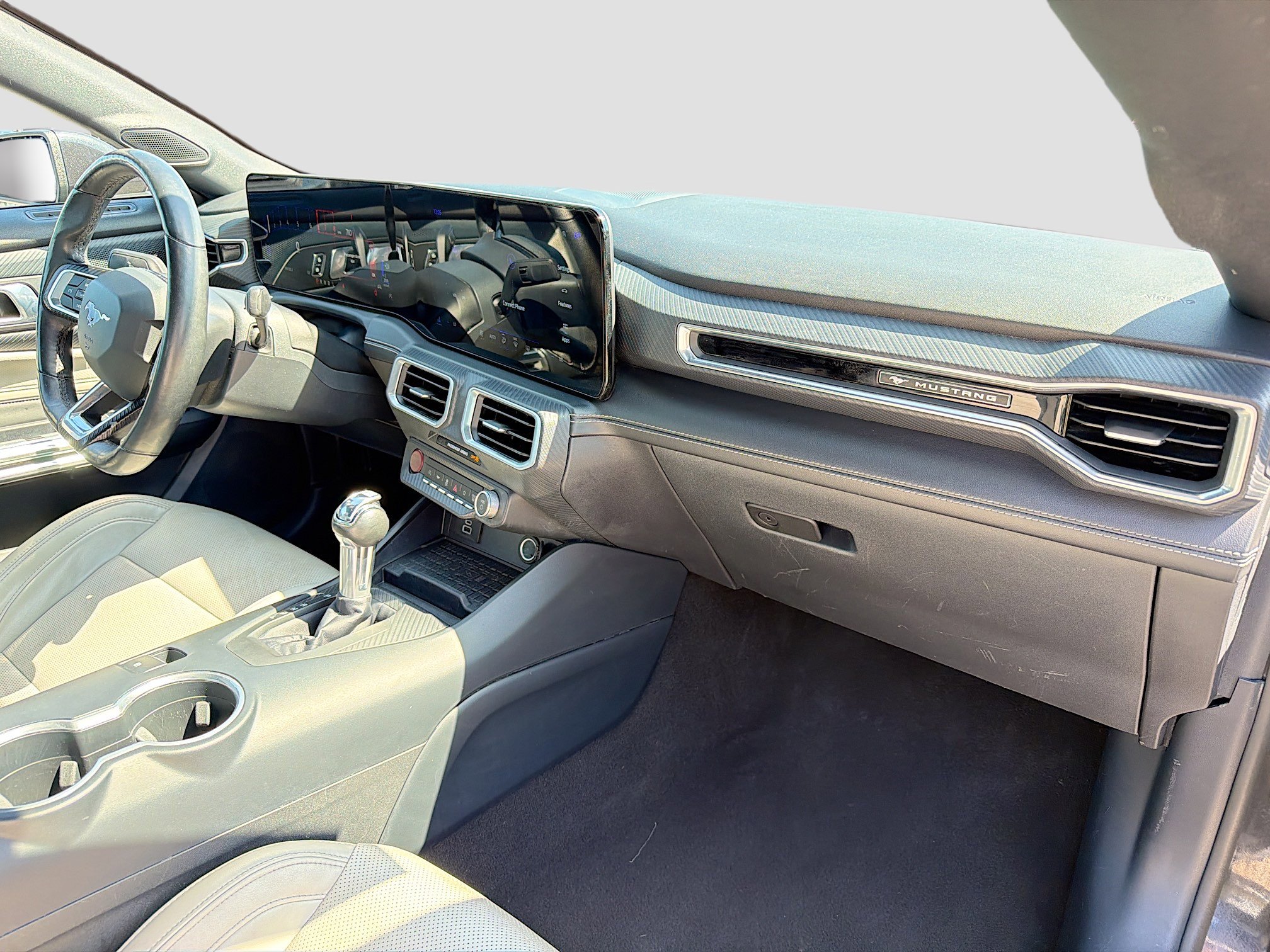 Used 2024 Ford Mustang Premium image 12