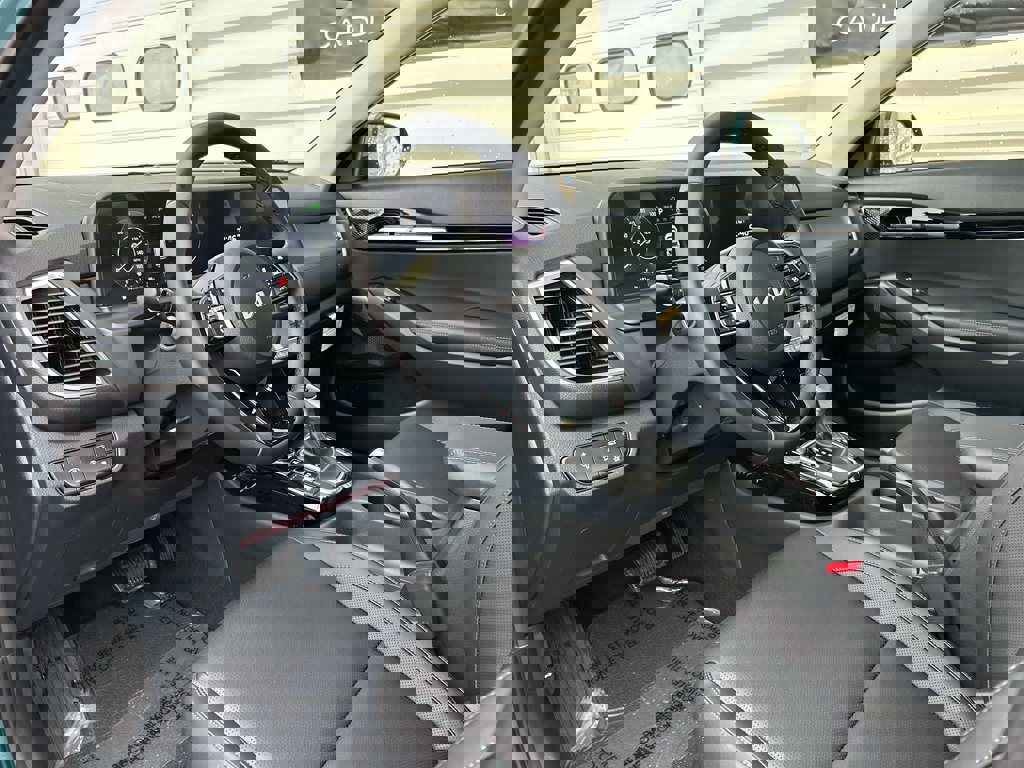 New 2026 Kia Seltos EX image 9