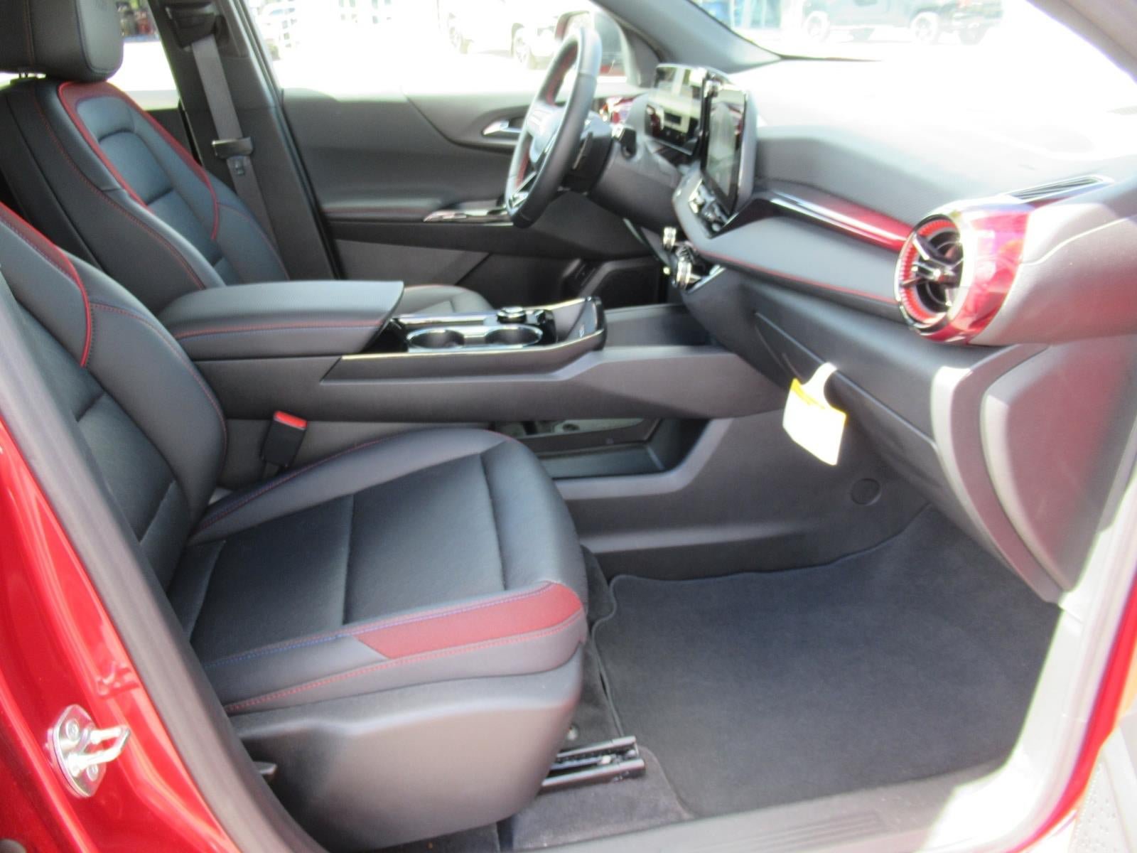 New 2026 Chevrolet Equinox RS w/ Safety and Technology Package FWD image 10