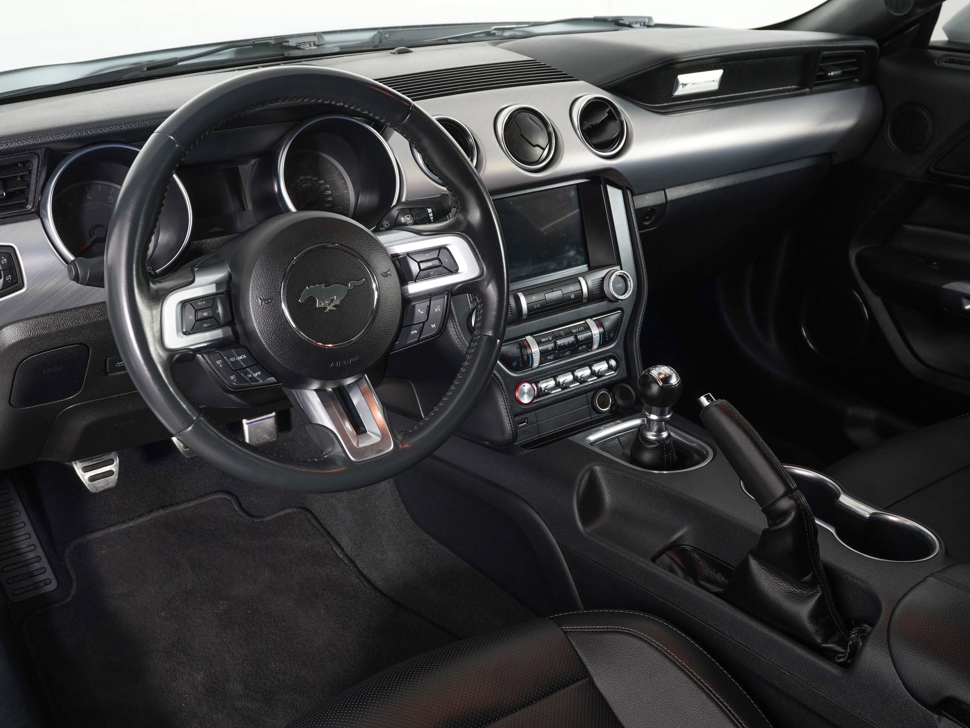 Used 2023 Ford Mustang GT Premium image 14