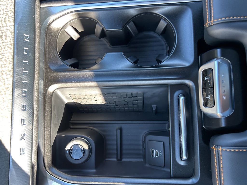 New 2025 Ford Expedition Tremor image 25