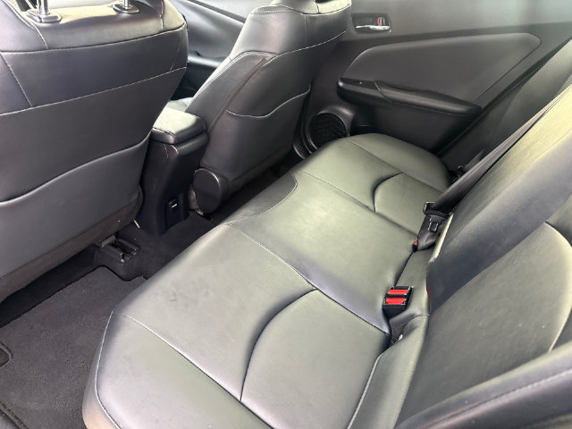 Used 2018 Toyota Prius Four Touring FWD image 15