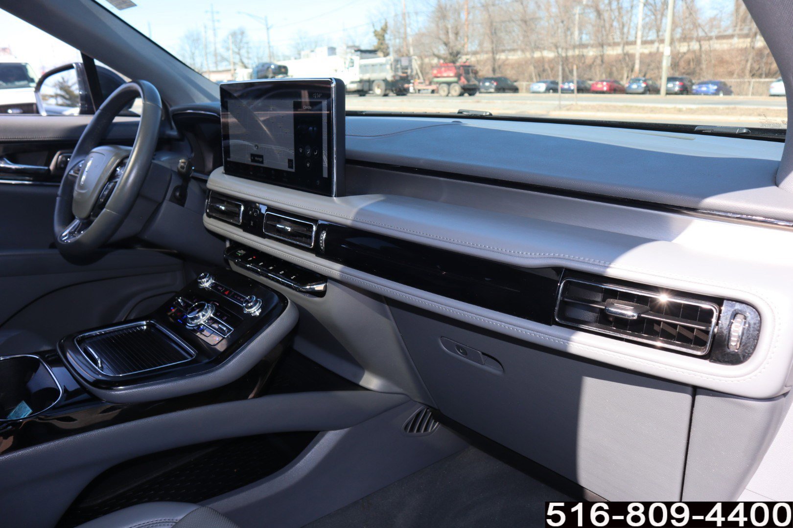 Used 2022 Lincoln Nautilus Reserve image 24