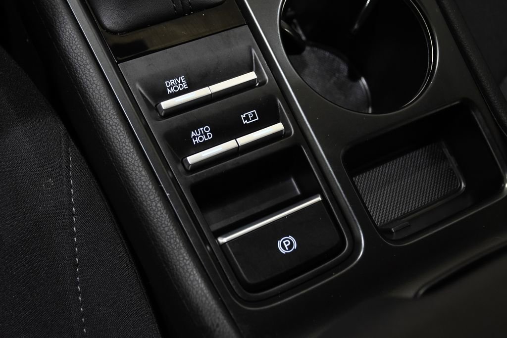 Certified 2025 Hyundai Sonata SE image 24