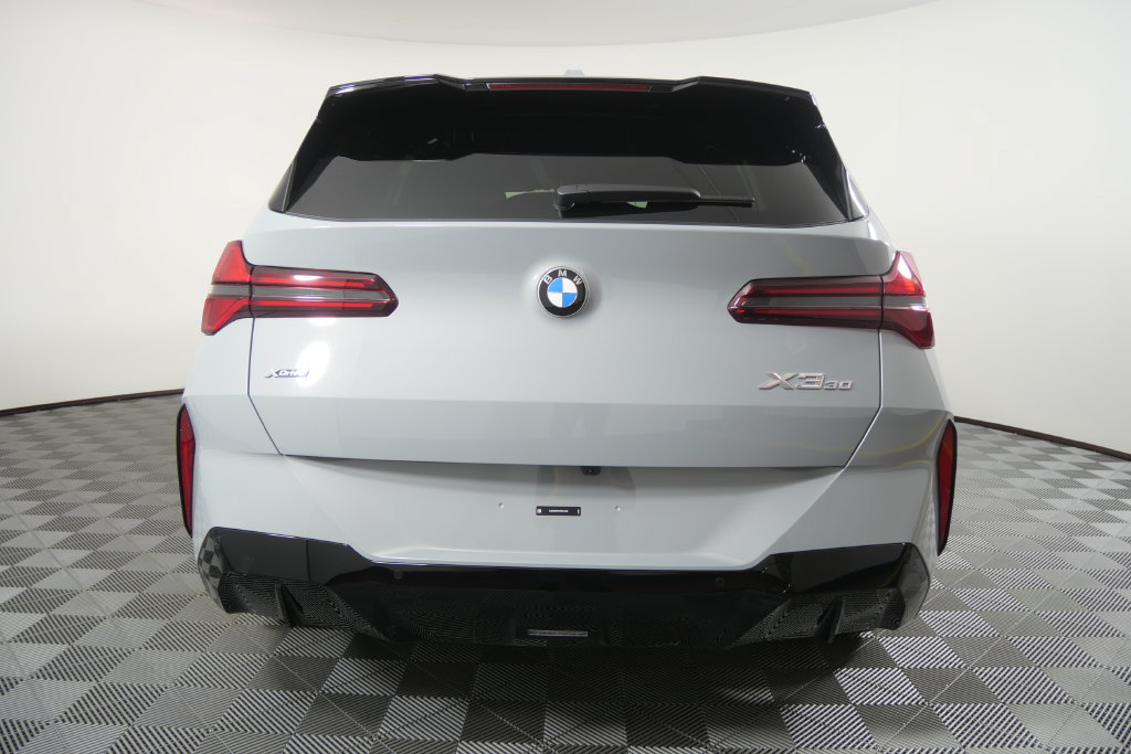 New 2026 BMW X3 xDrive30i w/ M Sport Package AWD/4WD image 4