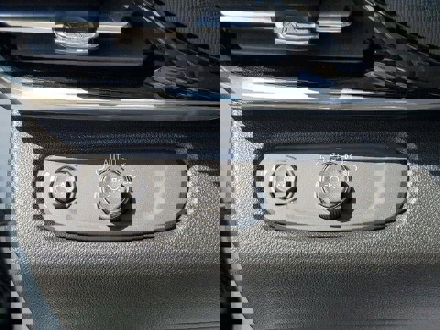 Used 2024 Buick Envista Sport Touring w/ Convenience I Package image 28