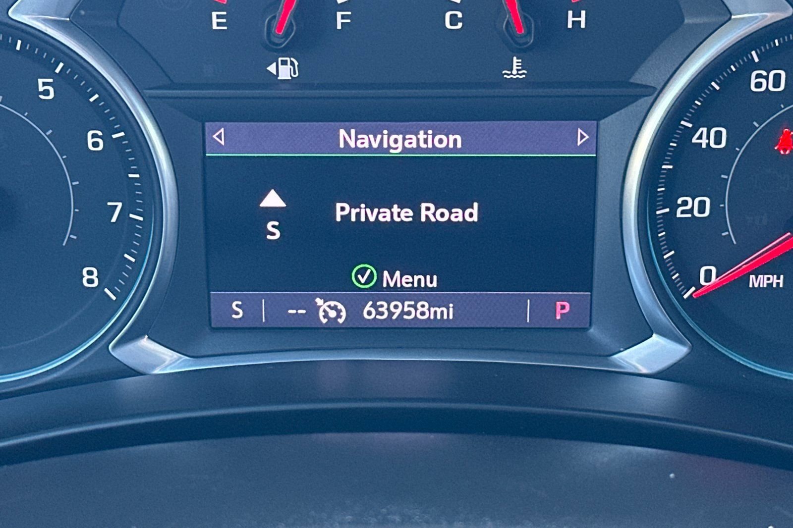 Used 2022 Chevrolet Equinox RS w/ RS Leather Package image 26