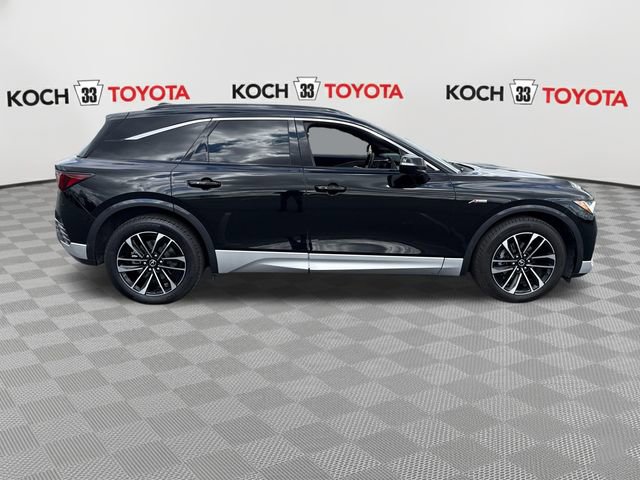 Used 2024 Acura ZDX A-Spec image 9