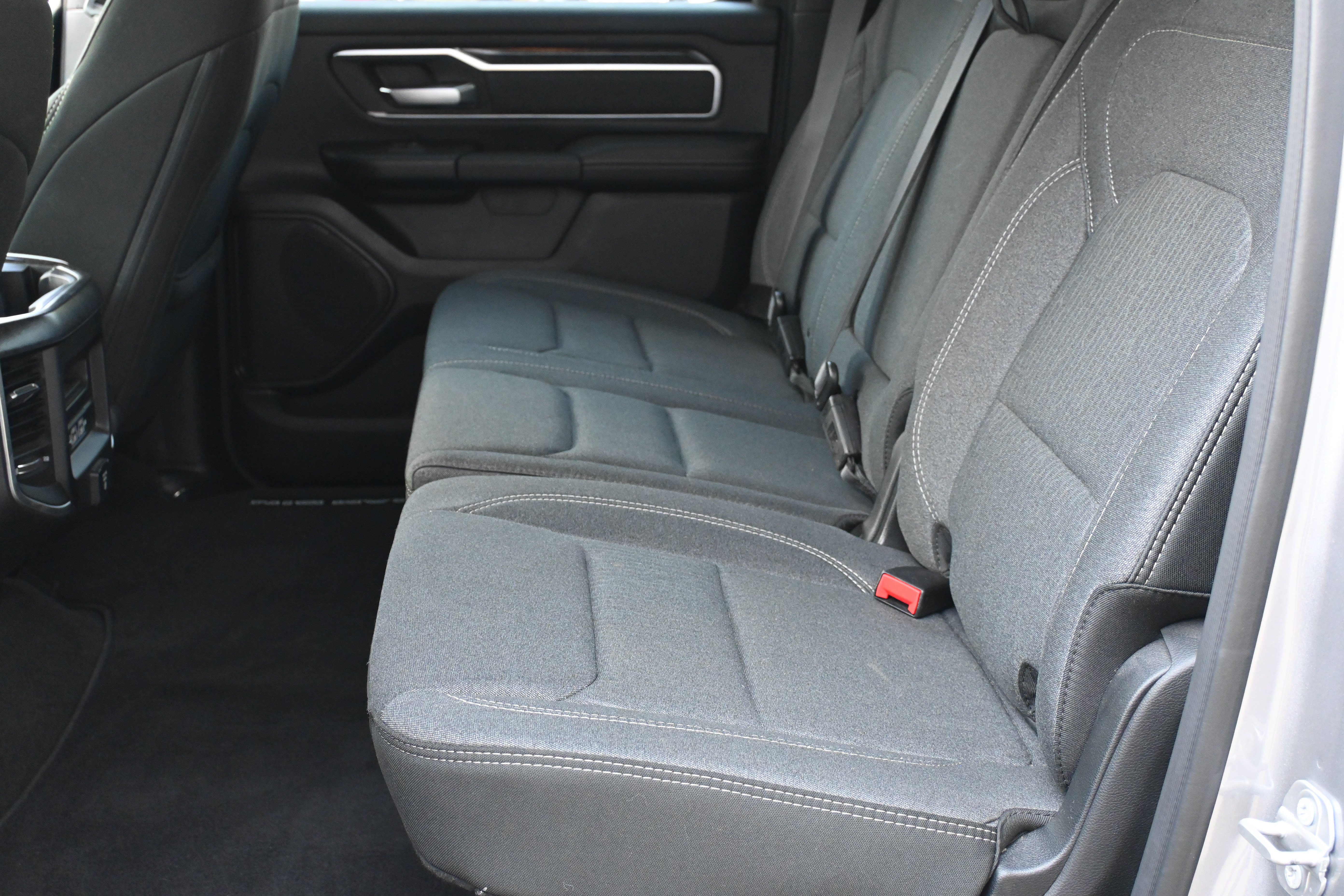 Used 2020 RAM 1500 Big Horn AWD/4WD image 29