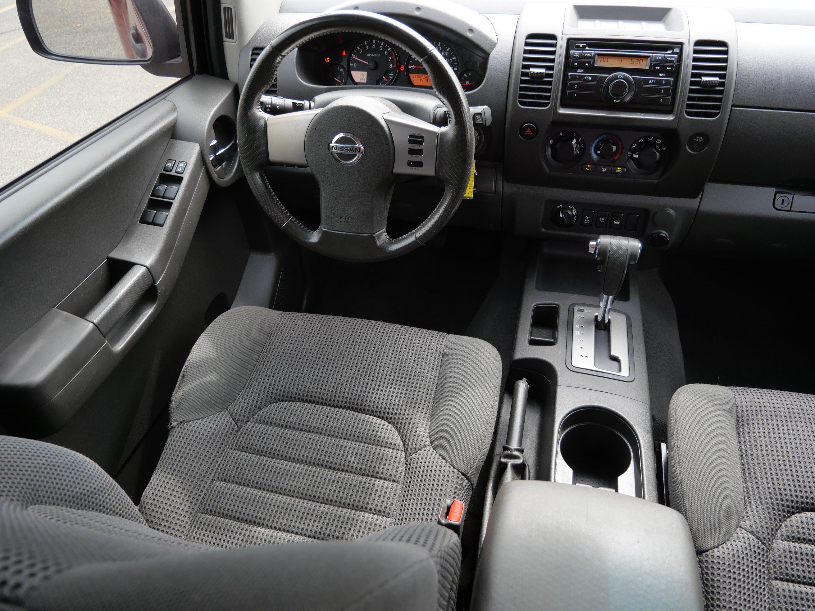 Used 2008 Nissan Xterra Off-Road AWD/4WD image 9