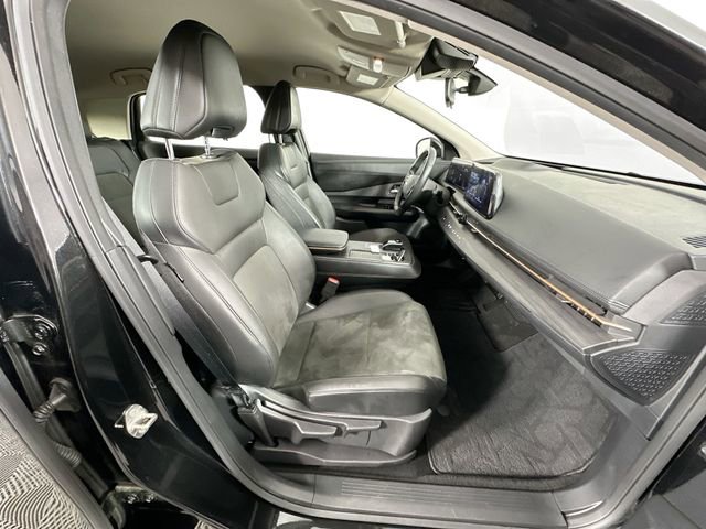 Used 2023 Nissan Ariya FWD image 27