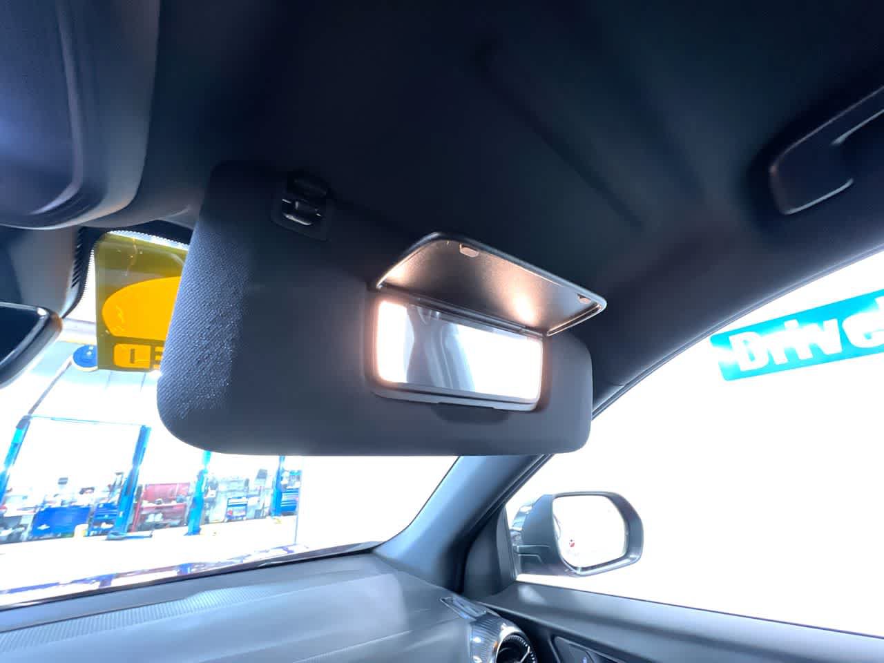 Used 2025 Chevrolet Equinox LT w/ Convenience Package II FWD image 34