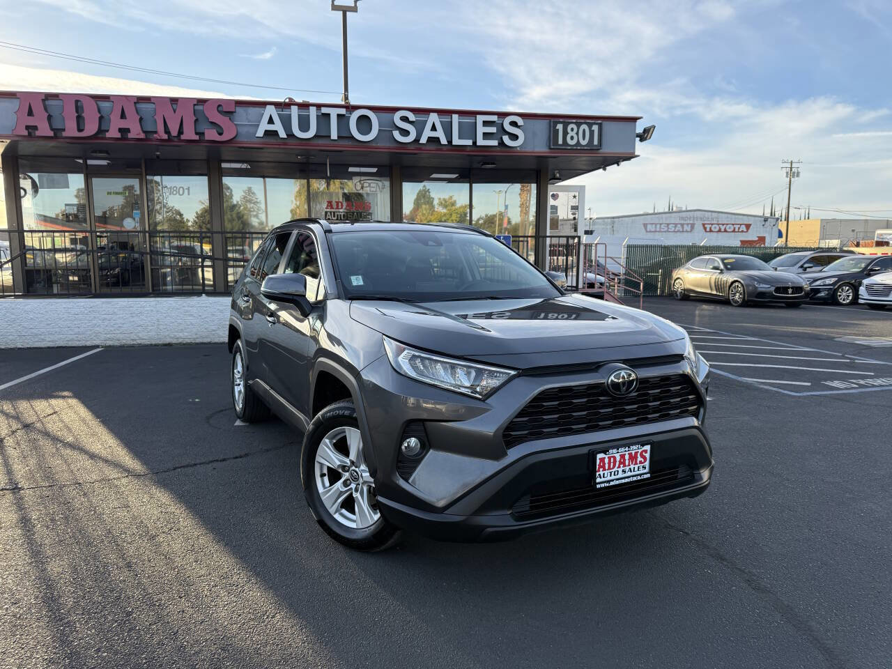 Used 2020 Toyota RAV4 XLE w/ Carpet Mat Package
