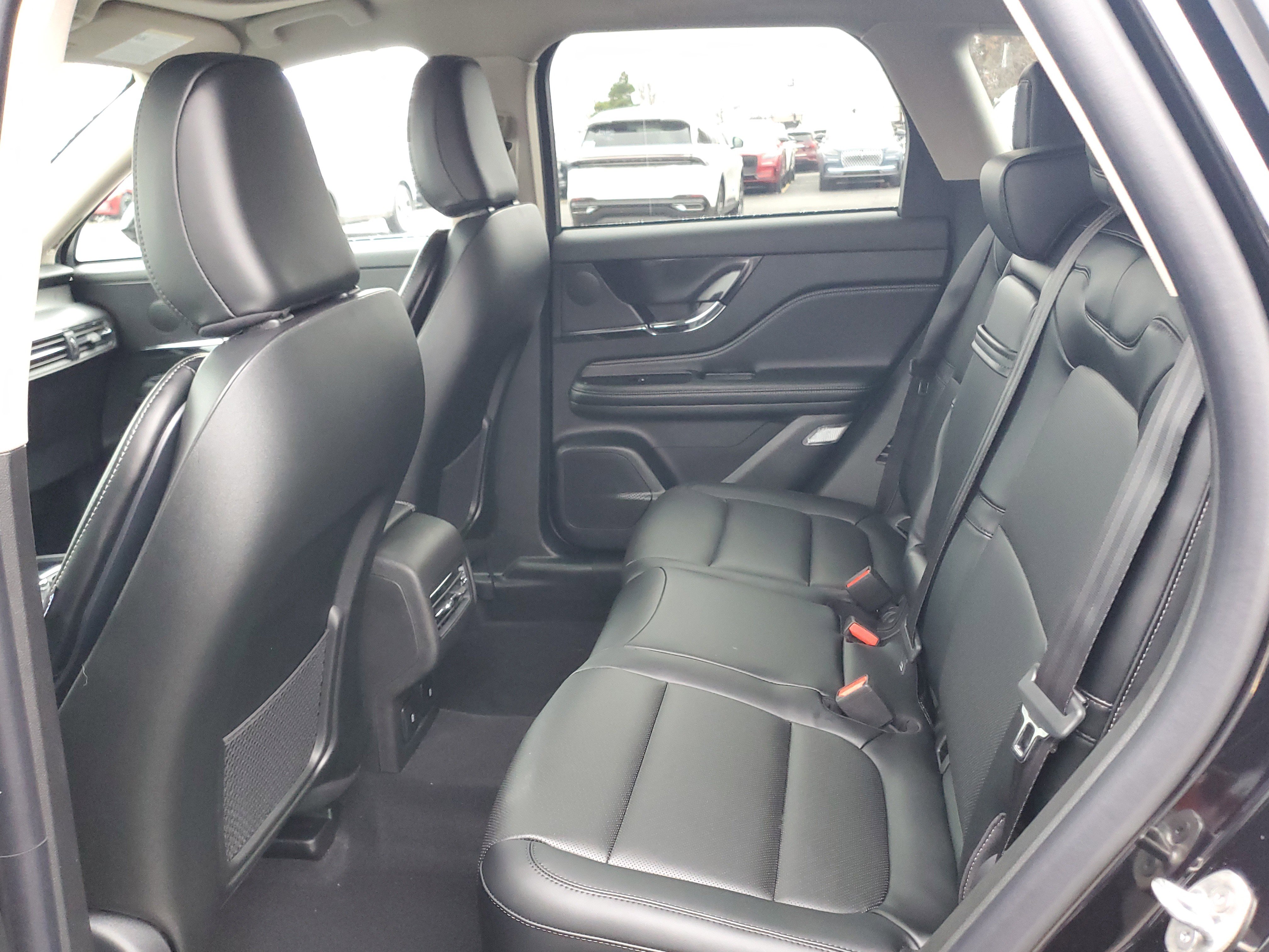 New 2026 Lincoln Corsair Premiere image 25