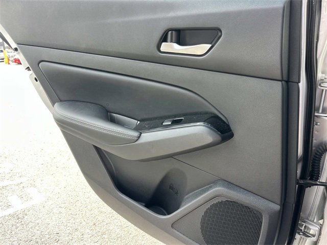 Used 2020 Nissan Altima 2.5 Platinum image 18