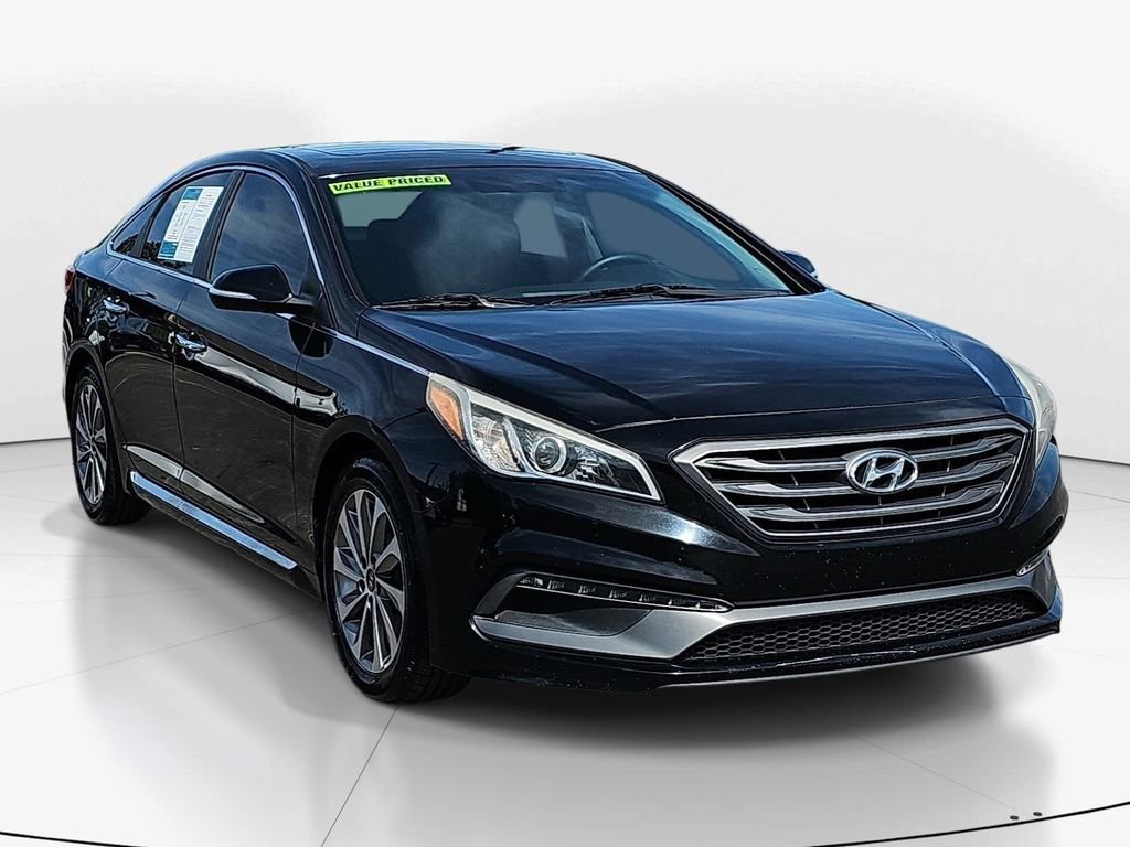 Used 2017 Hyundai Sonata Sport w/ Value Edition Package 02 FWD image 2