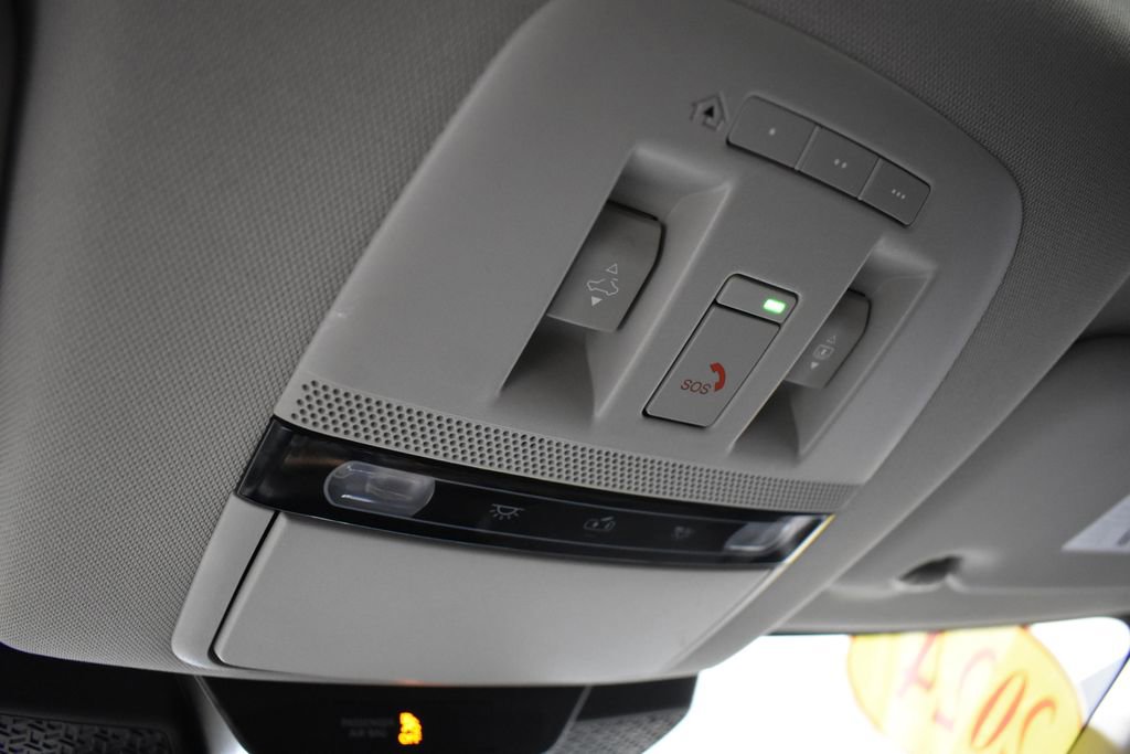 Certified 2024 Nissan Ariya AWD image 28