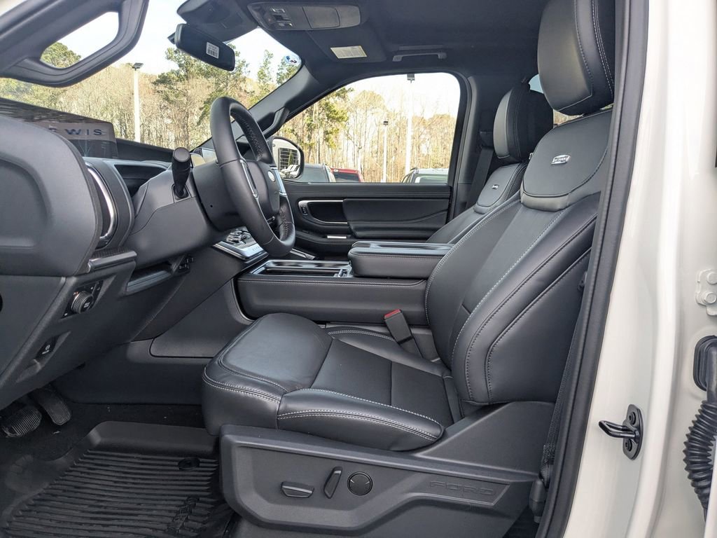 New 2026 Ford Expedition Platinum w/ Stealth Performance Package image 14