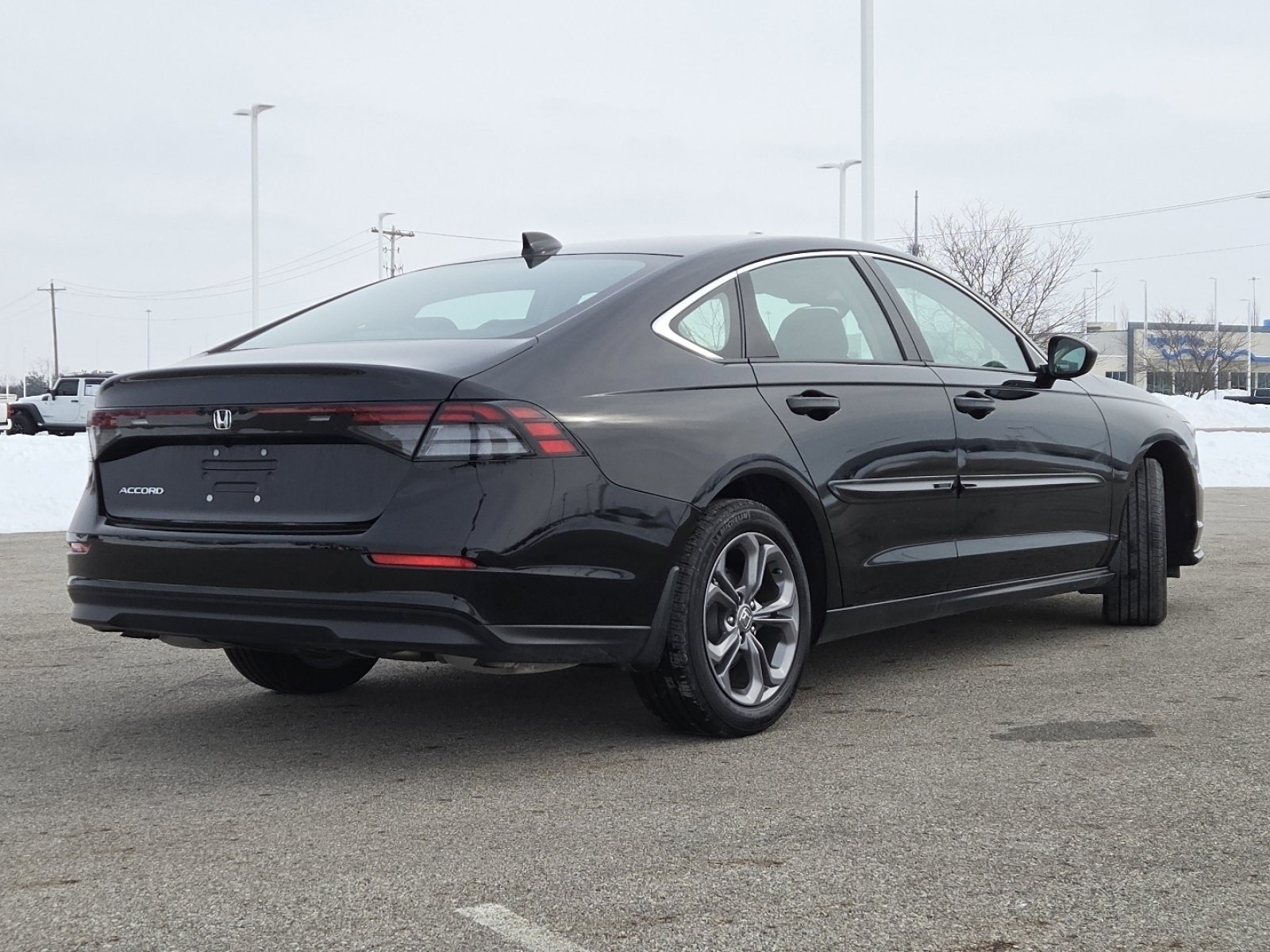 Used 2024 Honda Accord EX image 17