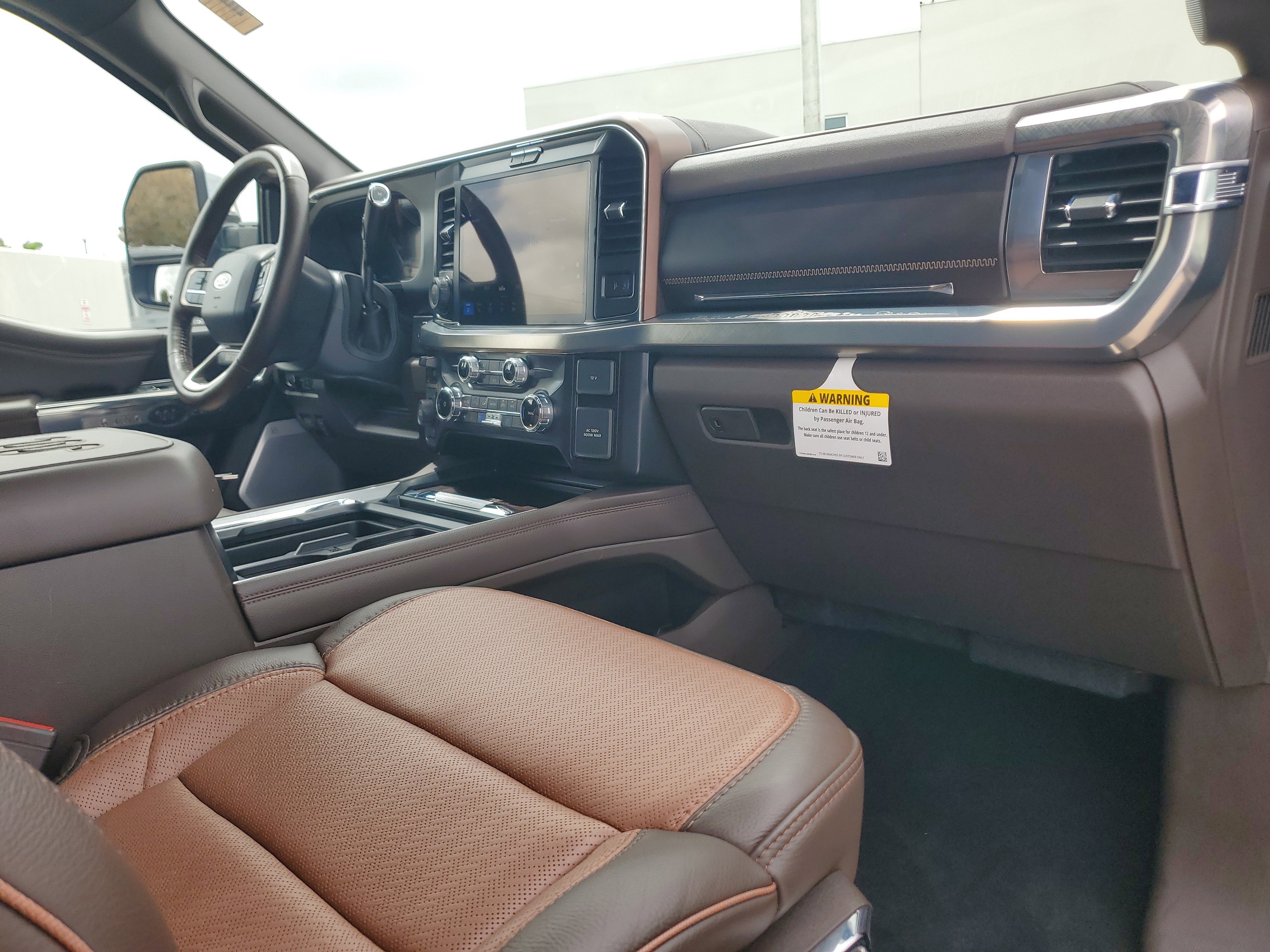 Used 2025 Ford F450 King Ranch w/ Chrome Package image 14