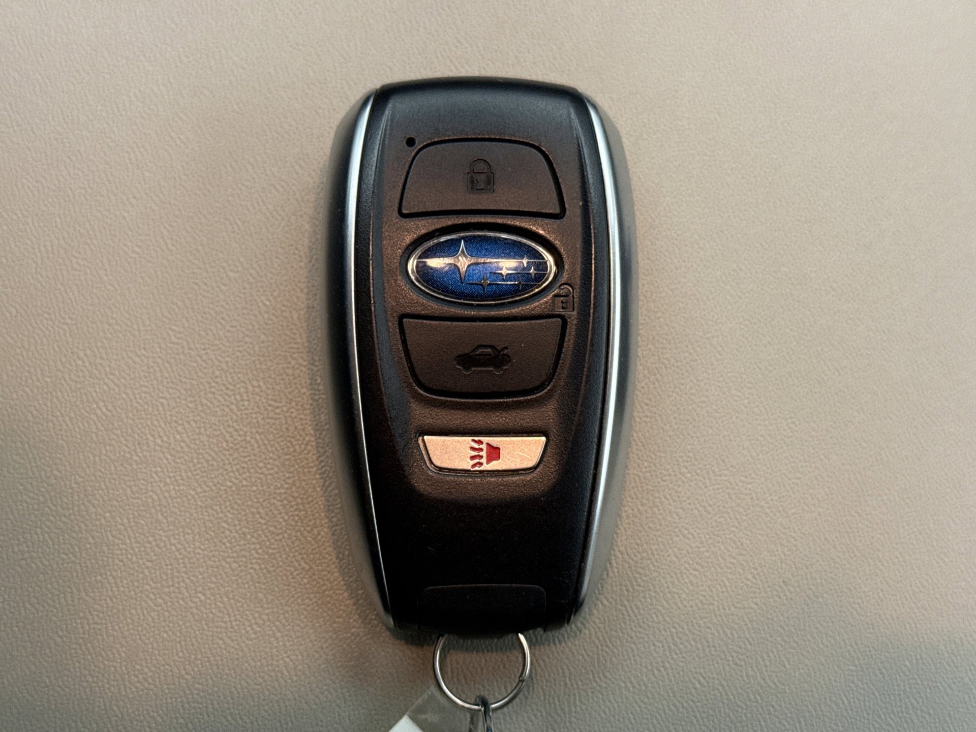 Used 2024 Subaru Ascent Limited w/ Technology Package image 10