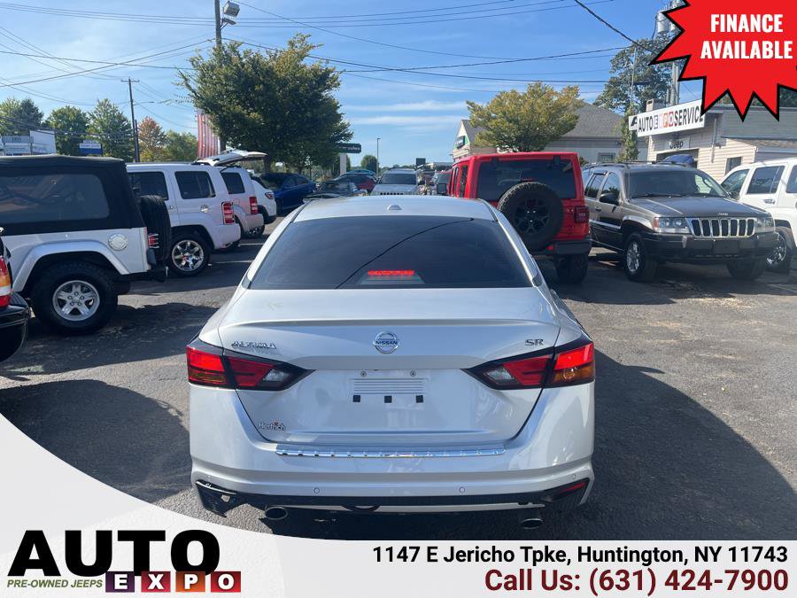 Used 2022 Nissan Altima 2.5 SR image 5