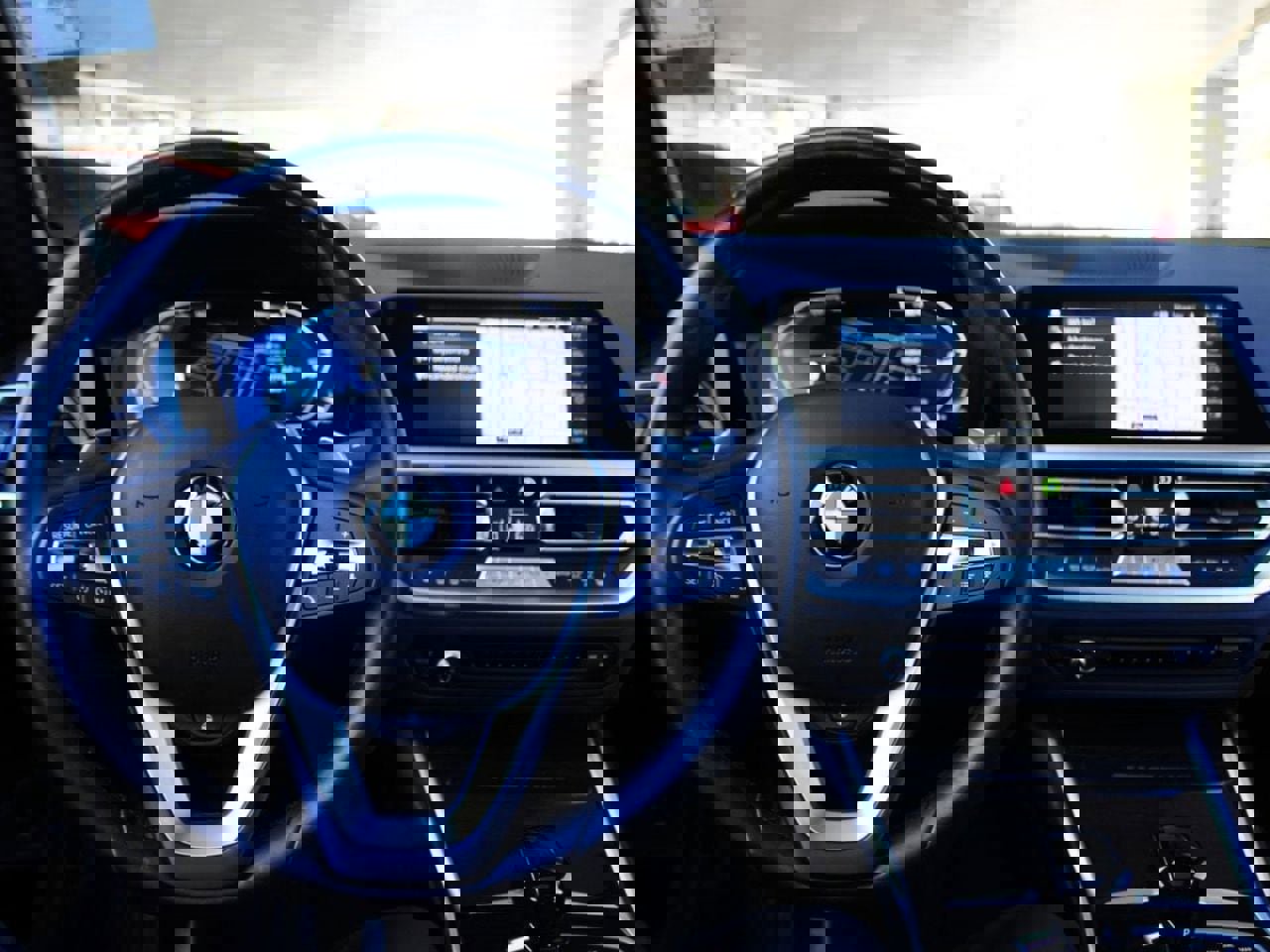 Used 2021 BMW 330i Sedan w/ Premium Package RWD image 34