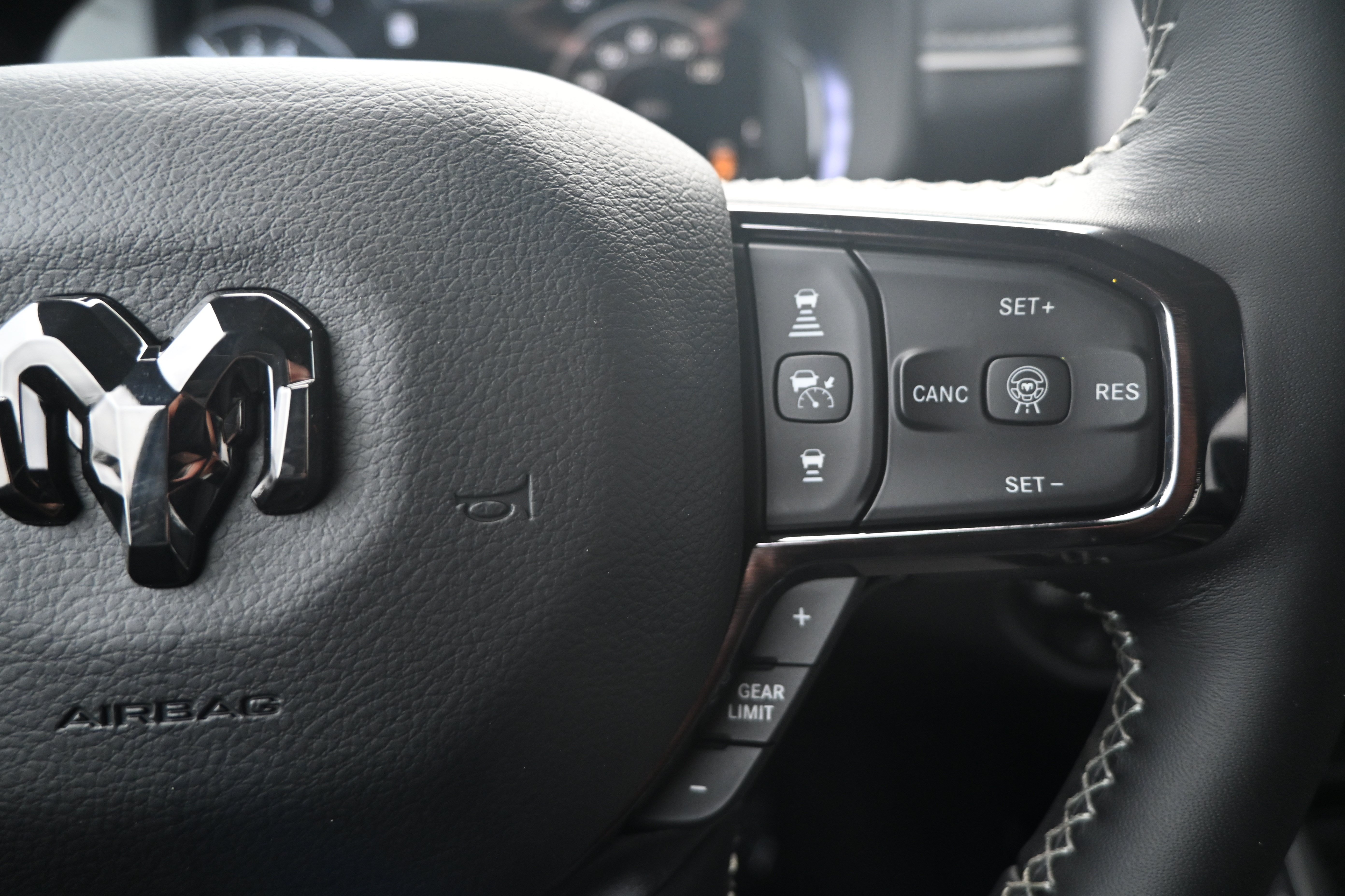 New 2026 RAM 1500 Limited AWD/4WD image 18