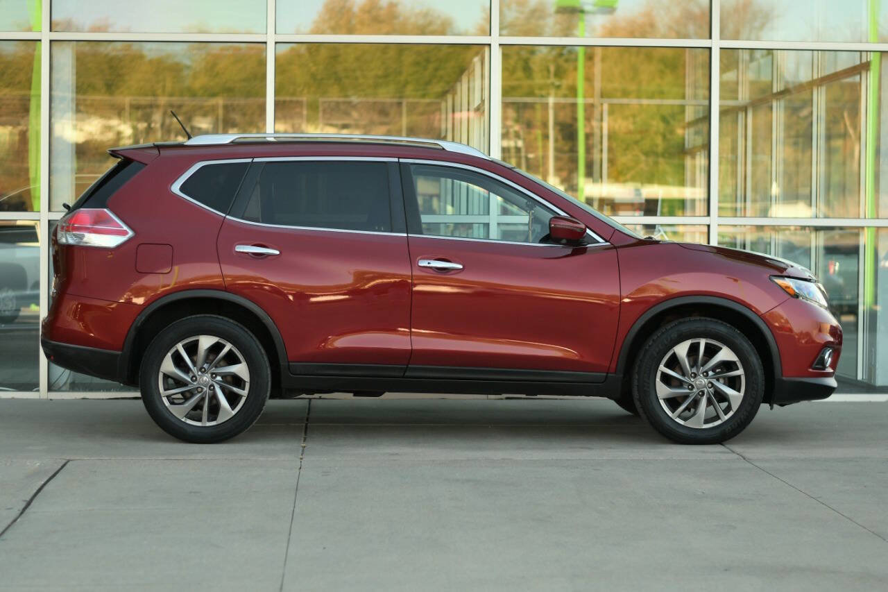 Used 2016 Nissan Rogue SL image 8