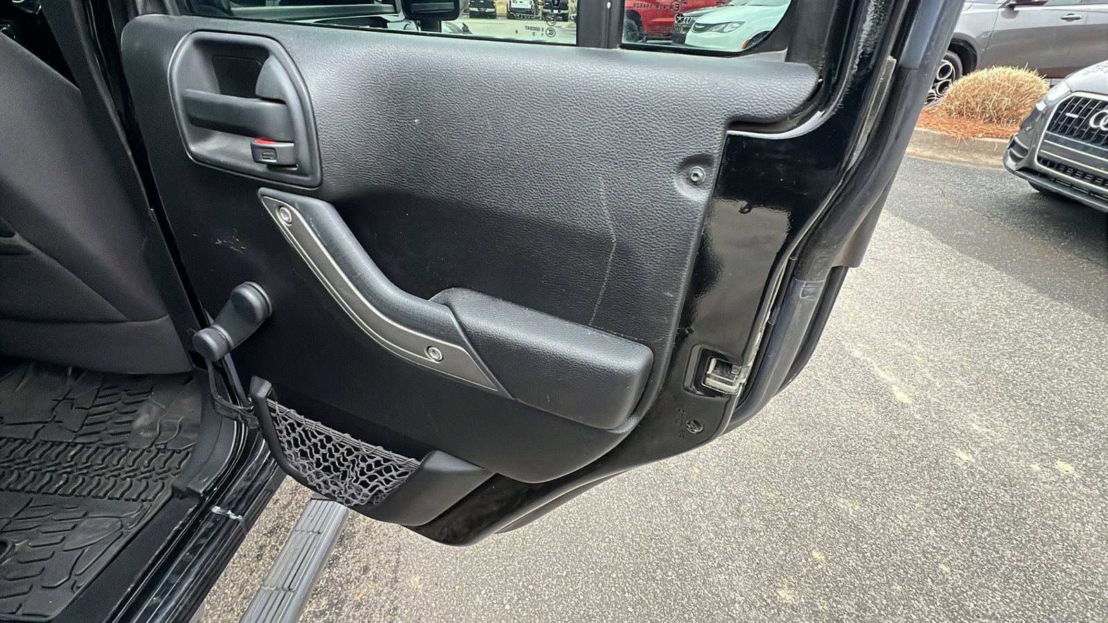 Used 2016 Jeep Wrangler Unlimited Sport w/ Max Tow Package image 20