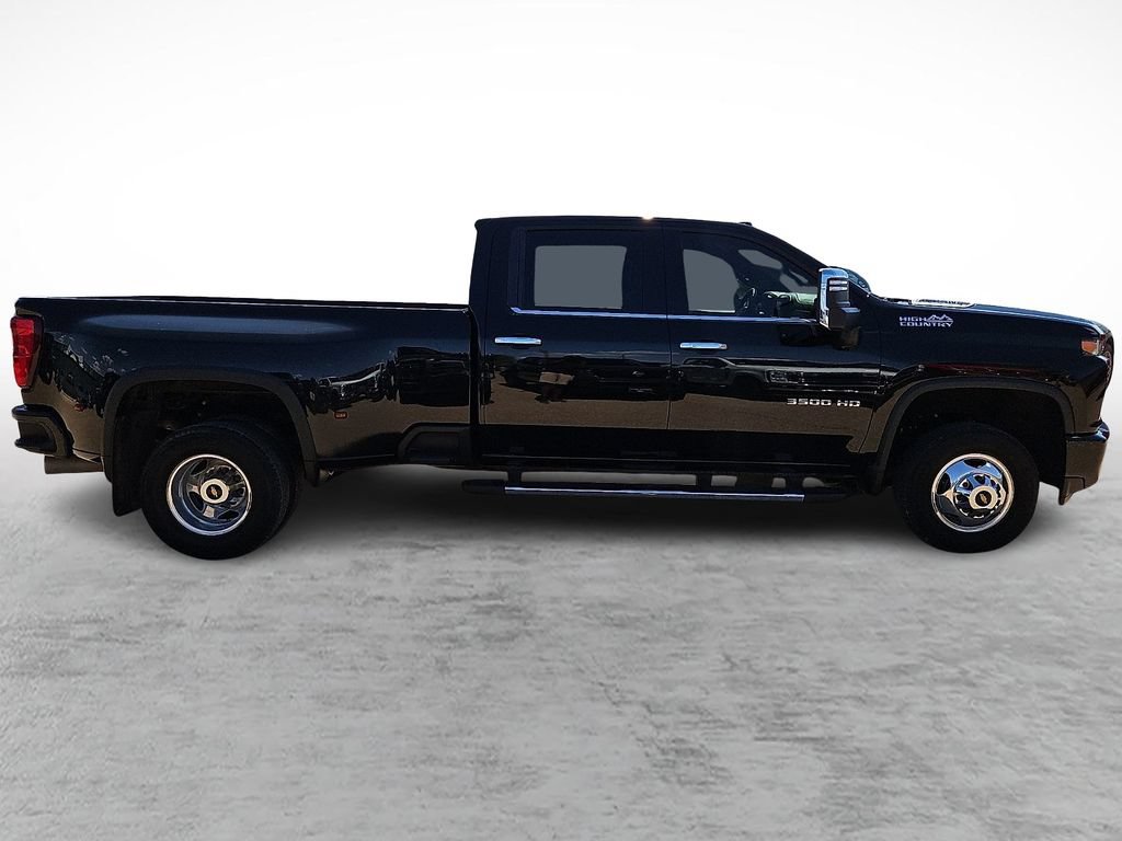 Used 2022 Chevrolet Silverado 3500 High Country AWD/4WD image 12